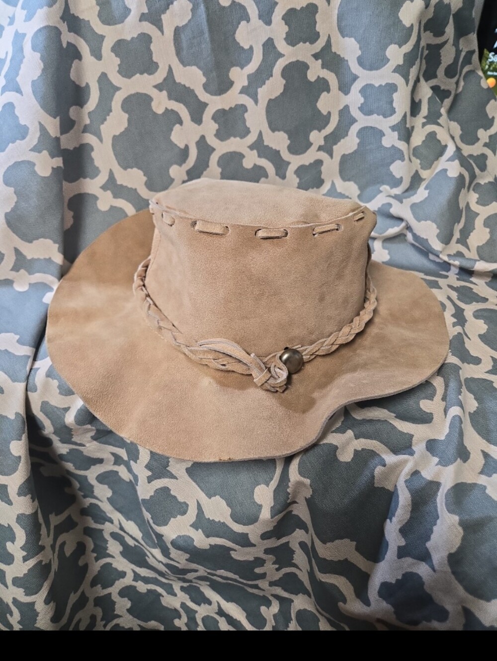 Y2K HAND CRAFTED SUEDE BUCKET HAT 22IN CIRCUMFERENCE  braided band